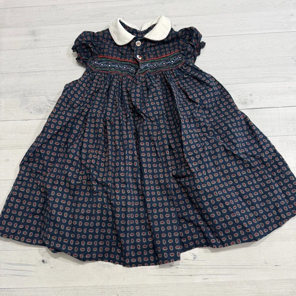 Vintage girls smocked dress white collar no‎ size